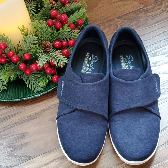 Skechers Shoes - Skechers Velcro Slip On Shoes